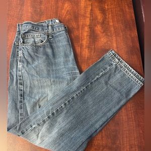 Levi Straight Jeans